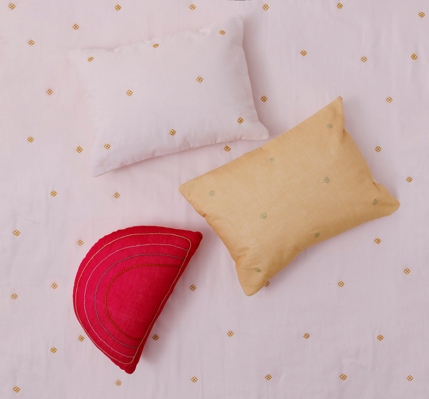 Bandook Pillowcase