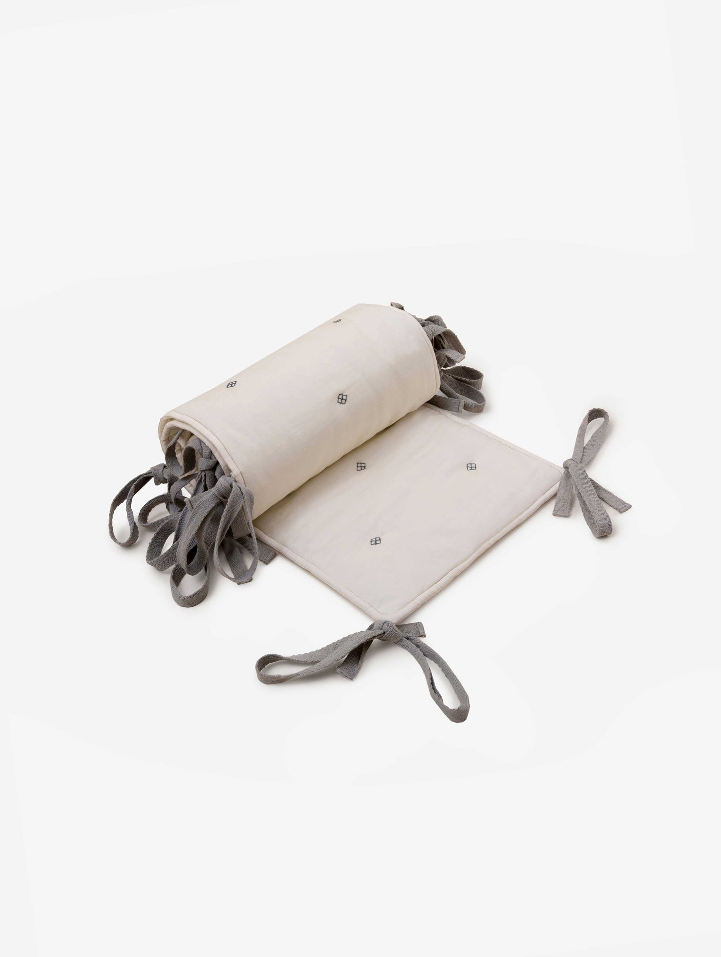 Bandook Crib Bumper